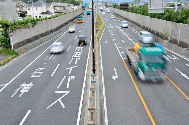 道路の技術基準改定、ポイントは脱炭素化 国交省の道路技術小委