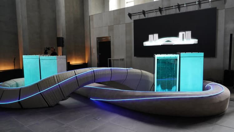 會澤高圧コンクリート、世界初・蓄電コンクリートの標準モジュール公開