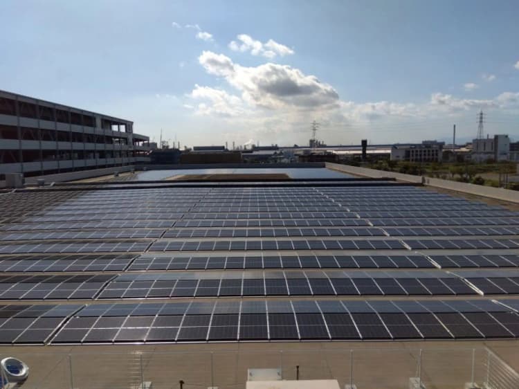 スマートソーラー、神奈川県下水処理施設屋上にメガソーラー PPA事業開始