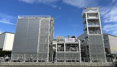 川崎重工、個体吸収剤を用いたCO2分離回収実証設備 神戸工場内に完成