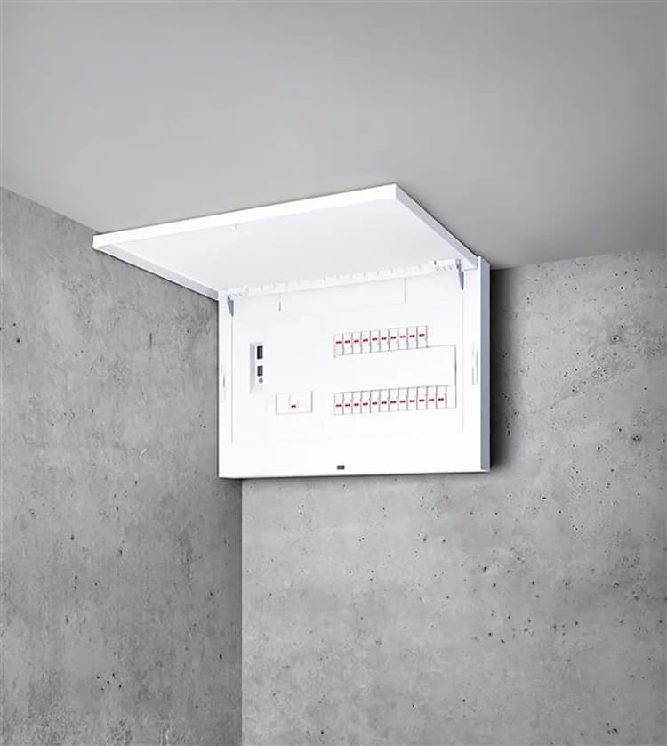 パナソニック、業界最薄設計のHEMS対応住宅分電盤新モデル 4月発売
