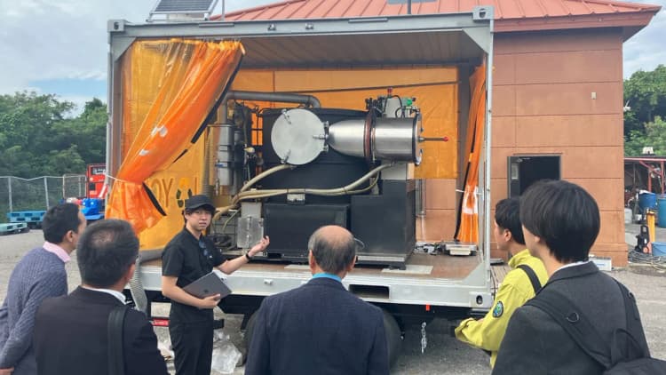 離島でもアップサイクルできる小型ごみ処理プラント クレジットも生成可能