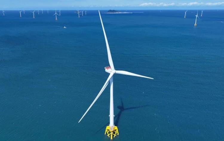 総出量22万kW、国内最大規模の洋上風力発電が稼働 北九州響灘