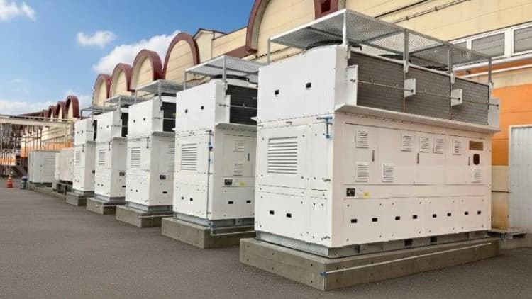 冷蔵機器を自然冷媒化でGHG40%削減 三幸製菓、補助金活用で設備更新