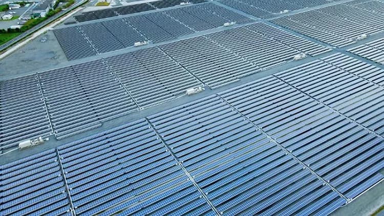 産業用太陽光発電、約9割が「自社所有とPPAで悩んだ」 民間調査