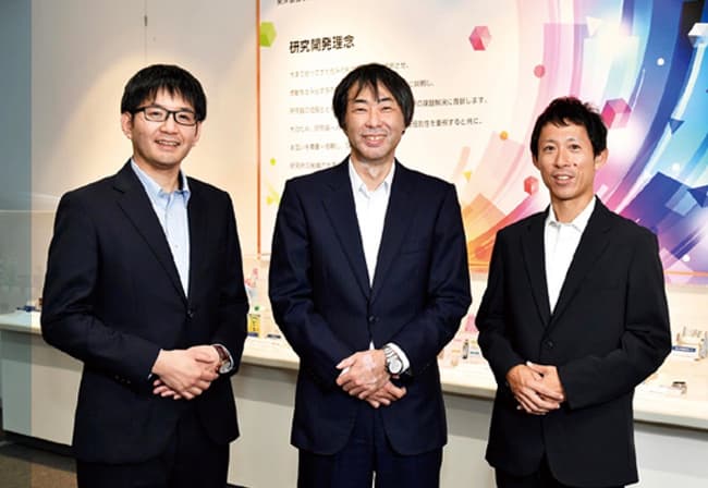 「見た目は紙でも中身は最先端」東洋製罐、CNCで容器の常識を変える