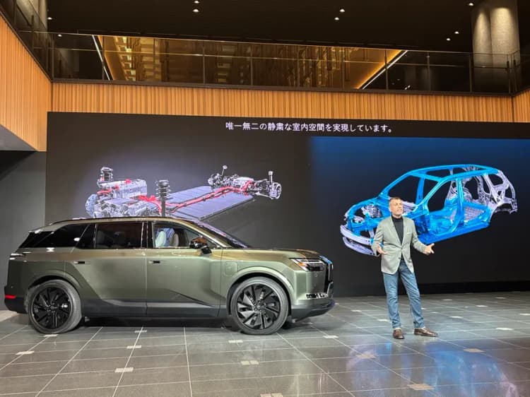 レクサス、3列シートBEV投入へ 大型SUV市場で電動化加速