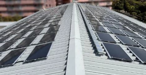 ペロブスカイト太陽電池を公共施設に導入、福岡市・滋賀県で 京セラ系が施工