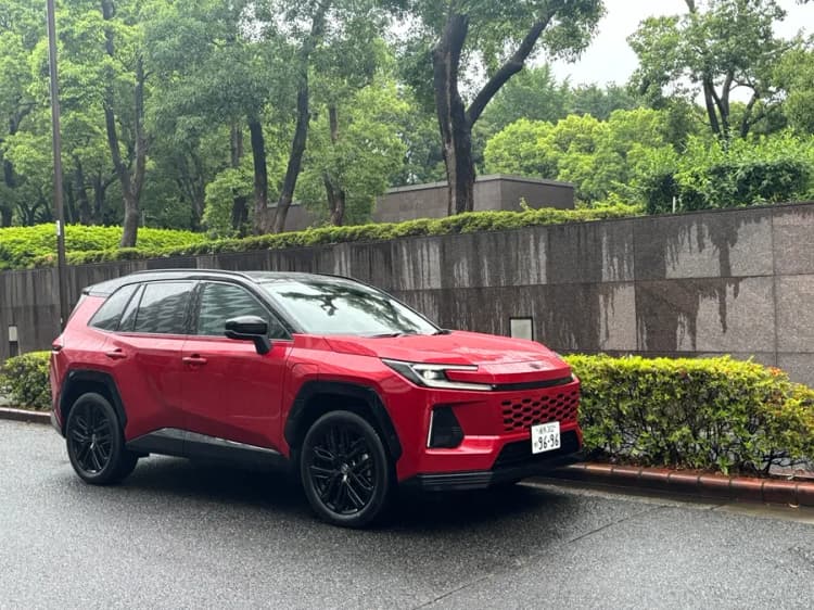 トヨタ新型RAV4 PHEV、EV走行150kmで電動化性能を大幅向上