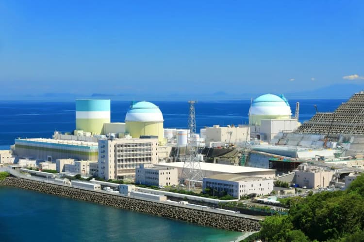 「脱炭素電源」の原発2基~5基を建て替え方針 政府、2040年代までに