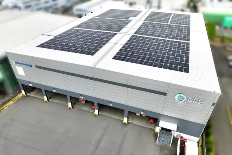 物流施設の屋根置き太陽光活用、ビックカメラ オフサイトPPAで再エネ導入