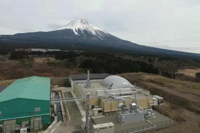 乳牛ふんを廃液ゼロでバイオガス化 攪拌動力不要の乾式メタン発酵、鴻池組